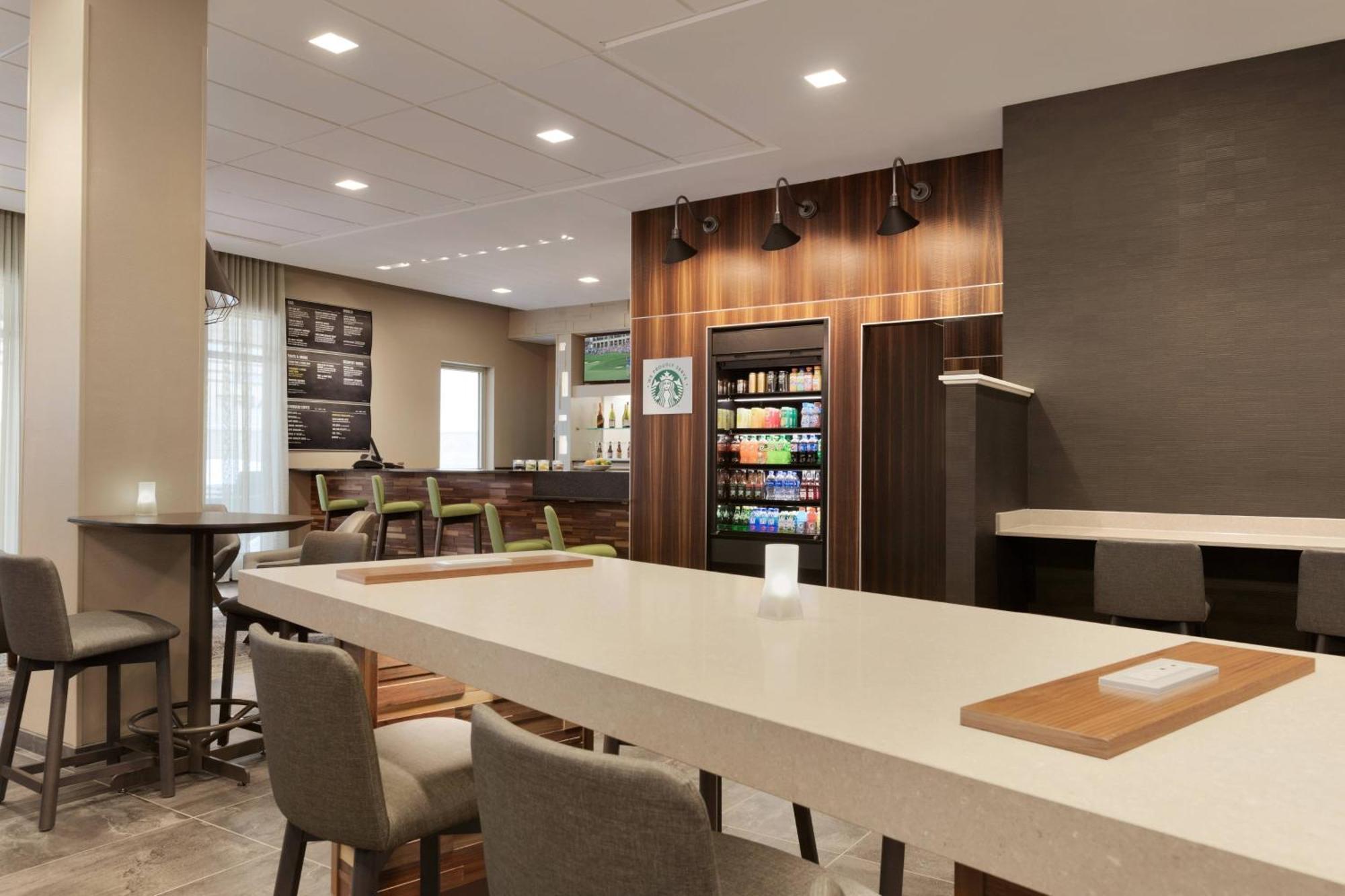 Hotel Courtyard By Marriott St Paul
