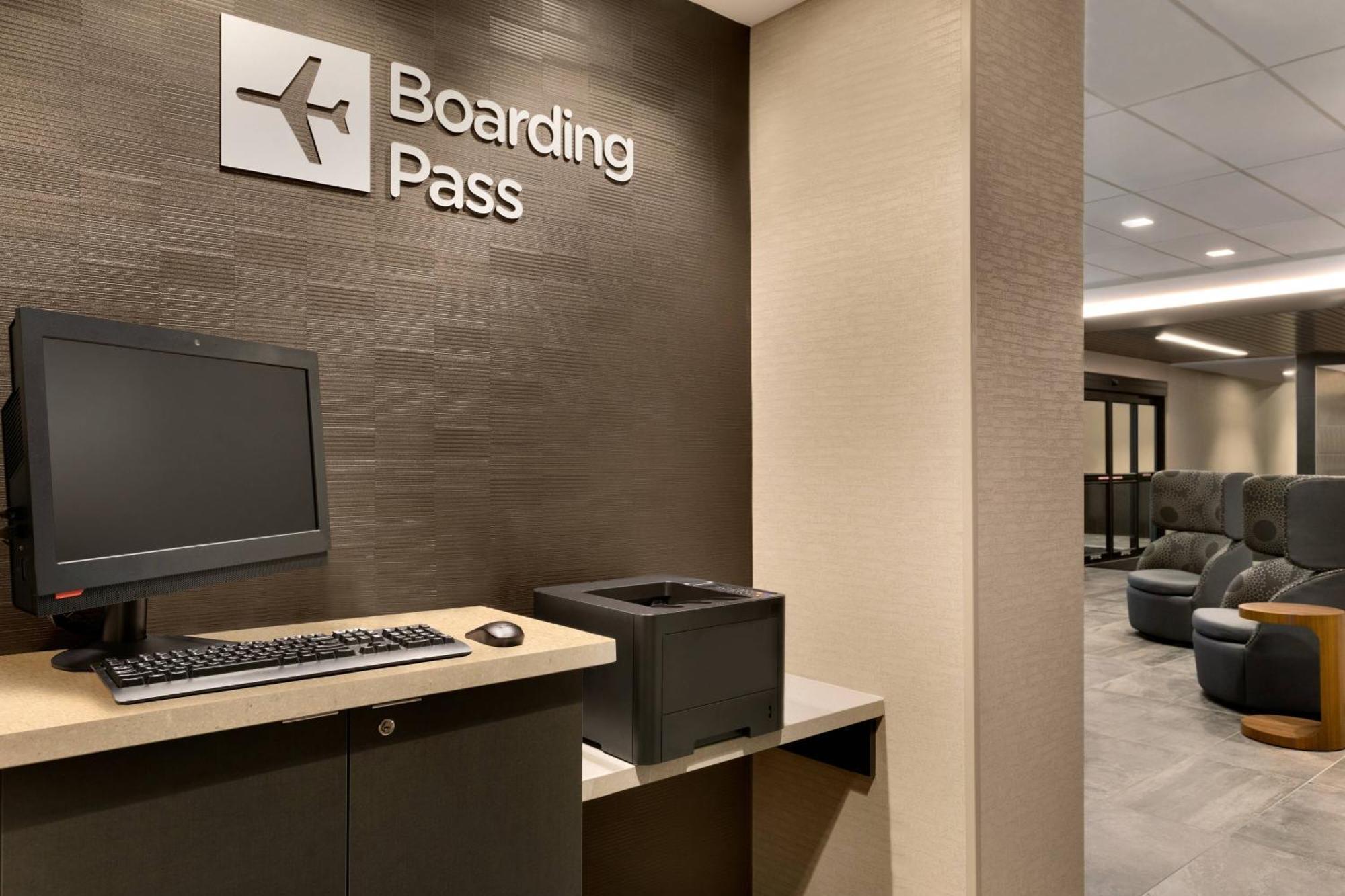 Courtyard By Marriott St Paul 3*